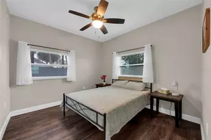 9901 Bay Dr, Gibsonton, FL 33534 - Photo 35