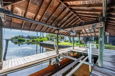9901 Bay Drive, Gibsonton, FL 33534 - Photo 47