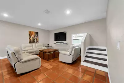 9901 Bay Drive, Gibsonton, FL 33534 - Photo 27