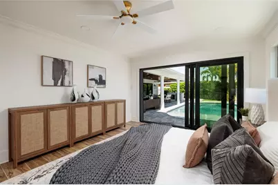 2032 Kansas Avenue NE, Saint Petersburg, FL 33703 - Photo 19
