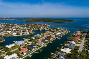 2032 Kansas Ave NE, Saint Petersburg, FL 33703 - Photo 43