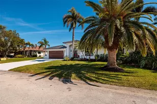 2032 Kansas Ave NE, Saint Petersburg, FL 33703 - Photo 61
