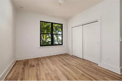 2032 Kansas Avenue NE, Saint Petersburg, FL 33703 - Photo 29