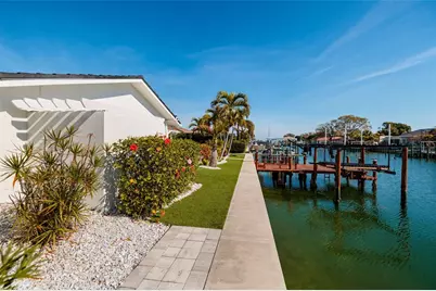 2032 Kansas Avenue NE, Saint Petersburg, FL 33703 - Photo 65