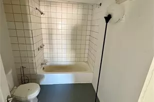 4951 Patio Dr, Zephyrhills, FL 33541 - Photo 9