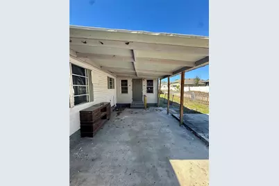 4951 Patio Drive, Zephyrhills, FL 33541 - Photo 3