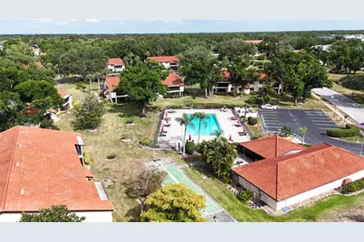 5654 Gardens Drive, Sarasota, FL 34243 - Photo 35