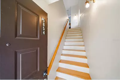 5654 Gardens Drive, Sarasota, FL 34243 - Photo 29