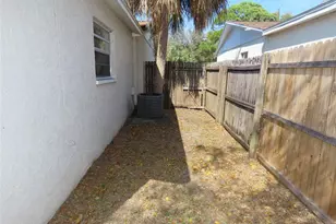 6666 56th Ave N, Saint Petersburg, FL 33709 - Photo 23