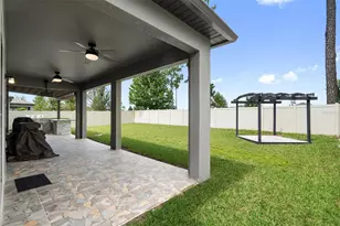 18565 Obregan Dr, Spring Hill, FL 34610 - Photo 51