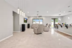 18565 Obregan Dr, Spring Hill, FL 34610 - Photo 11