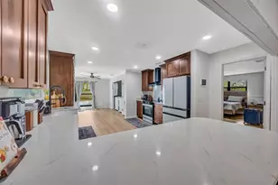 9642 Sunny Slope Ln, Wesley Chapel, FL 33545 - Photo 17