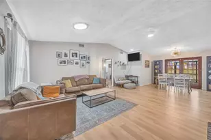 9642 Sunny Slope Ln, Wesley Chapel, FL 33545 - Photo 11