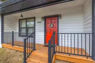 9642 Sunny Slope Ln, Wesley Chapel, FL 33545 - Photo 3