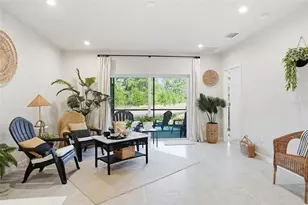 18093 Turning Leaf Cir, Land O Lakes, FL 34638 - Photo 7