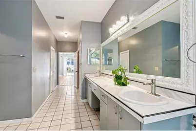 9305 Wellington Park Circle, Tampa, FL 33647 - Photo 19