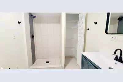 3775 40th Lane S #L, Saint Petersburg, FL 33711 - Photo 11