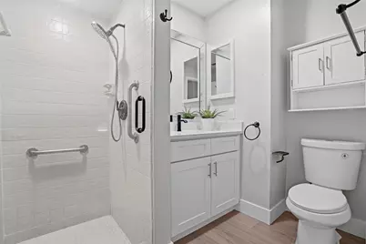 9942 Lake Seminole Drive W, Largo, FL 33773 - Photo 17