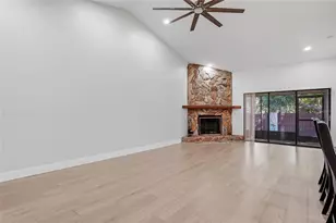 9942 Lake Seminole Dr W, Largo, FL 33773 - Photo 5