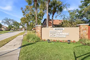 9942 Lake Seminole Dr W, Largo, FL 33773 - Photo 37