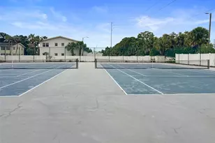 6826 Stonesthrow Cir N, Saint Petersburg, FL 33710 - Photo 17