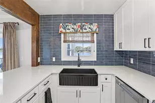 13754 Orange Sunset Dr, Tampa, FL 33618 - Photo 13