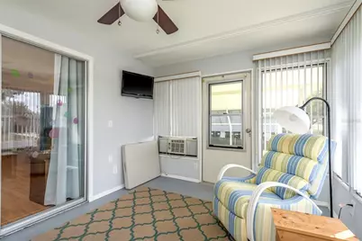 127 Independence Avenue, Palm Harbor, FL 34684 - Photo 13