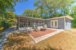 3208 W Hawthorne Rd, Tampa, FL 33611 - Photo 21