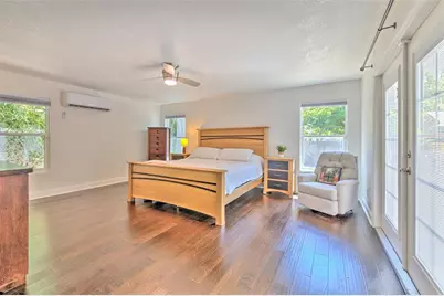 3208 W Hawthorne Road, Tampa, FL 33611 - Photo 15
