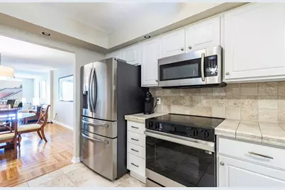 700 Beach Drive NE #406, Saint Petersburg, FL 33701 - Photo 9