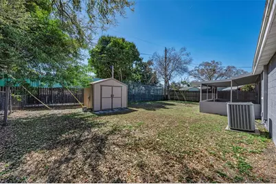 5449 63rd Way N, Saint Petersburg, FL 33709 - Photo 11