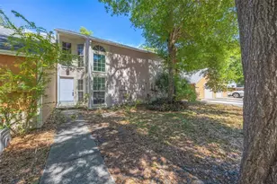 9465 Forest Hills Cir, Tampa, FL 33612 - Photo 1