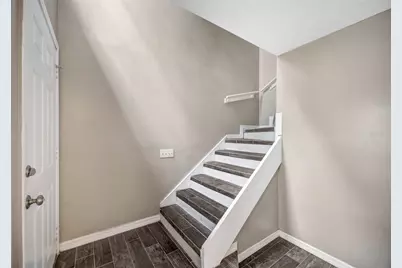 9465 Forest Hills Circle, Tampa, FL 33612 - Photo 41