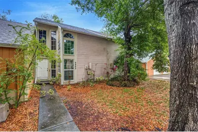 9465 Forest Hills Circle, Tampa, FL 33612 - Photo 1