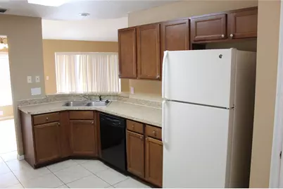 11111 Bramblebrush Street, Tampa, FL 33624 - Photo 7
