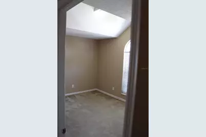 11111 Bramblebrush Street, Tampa, FL 33624 - Photo 9