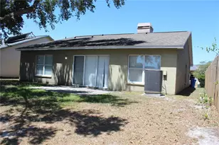 11111 Bramblebrush St, Tampa, FL 33624 - Photo 17