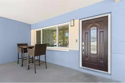 1000 59th Avenue S, Saint Petersburg, FL 33705 - Photo 5