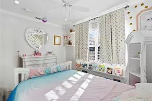 2415 16th St N, Saint Petersburg, FL 33704 - Photo 19