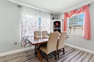 2415 16th St N, Saint Petersburg, FL 33704 - Photo 5