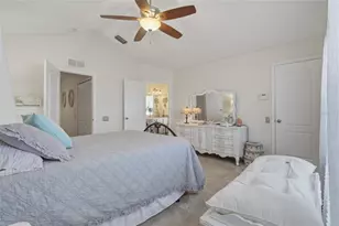 4949 Pond Ridge Dr, Riverview, FL 33578 - Photo 15