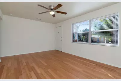 3305 56th Avenue N, Saint Petersburg, FL 33714 - Photo 19