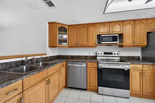 19029 US Hwy 19 N, Clearwater, FL 33764 - Photo 11