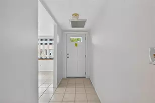 19029 US Hwy 19 N, Clearwater, FL 33764 - Photo 9