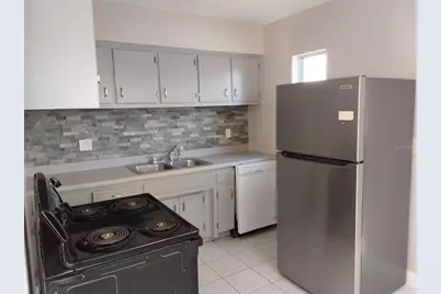 327 Barbara Circle, Belleair, FL 33756 - Photo 9