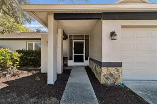 9930 Nicklaus Dr, New Port Richey, FL 34655 - Photo 5