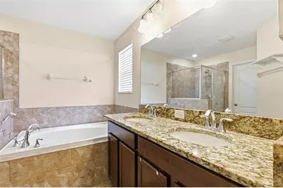 10135 Newminster Loop, Ruskin, FL 33573 - Photo 21
