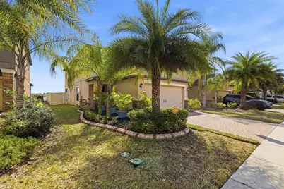 10135 Newminster Loop, Ruskin, FL 33573 - Photo 3