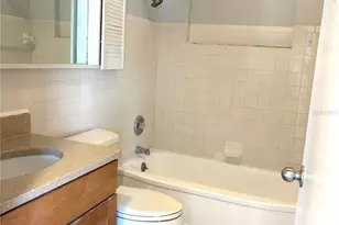 1060 41st St N, Saint Petersburg, FL 33713 - Photo 17