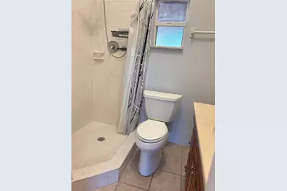 1060 41st Street N, Saint Petersburg, FL 33713 - Photo 11